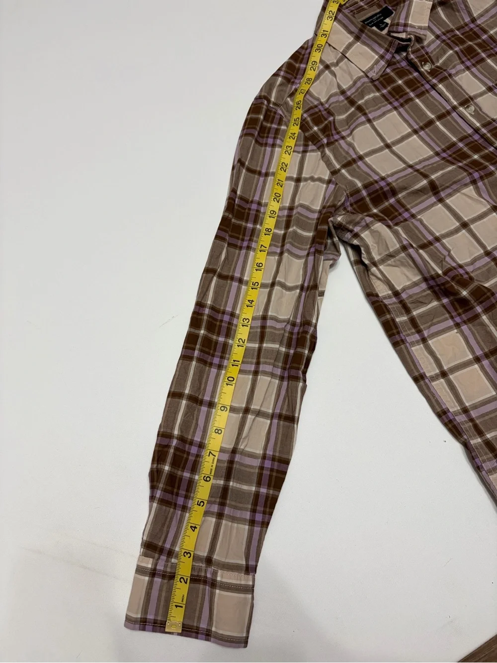 Banana Republic Men's Plaid Button-Down Shirt in Beige, Brown and Purple Sz L